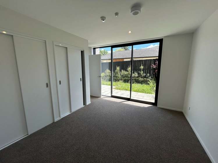 2/12 Treasure Lane Te Atatu South_9