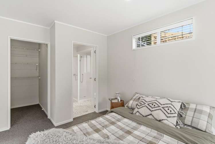 7 Forest Road Raumati South_13