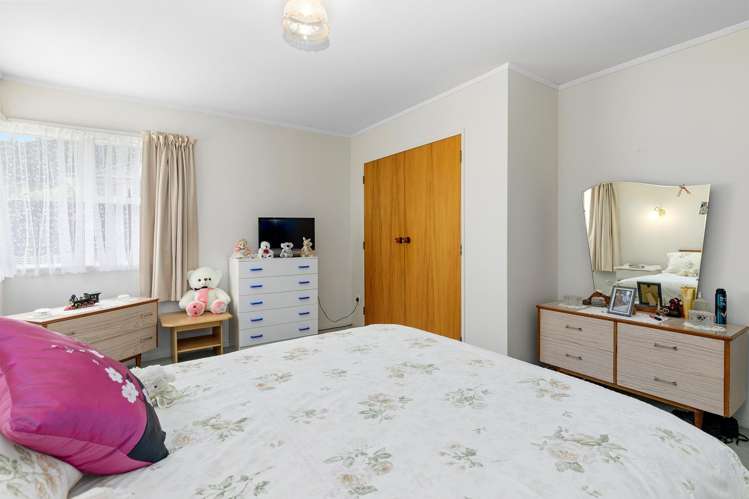 2/350 Stokes Valley Road Stokes Valley_10