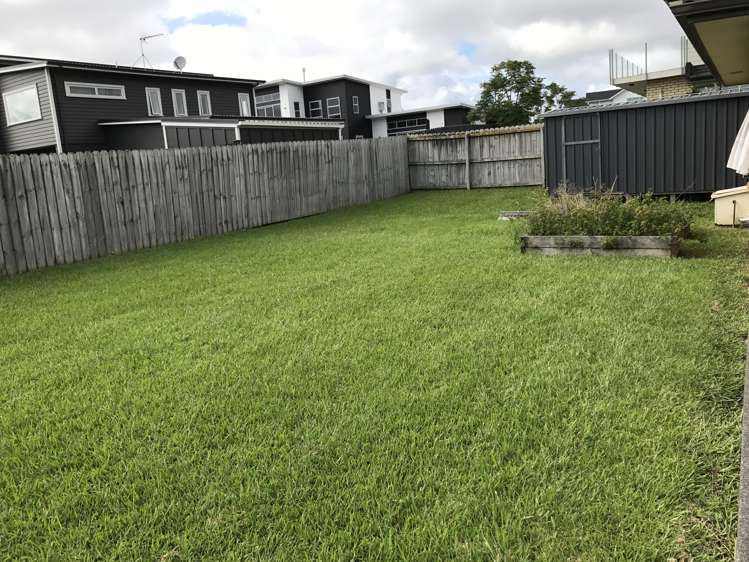 37 Constellation Avenue Beachlands_12