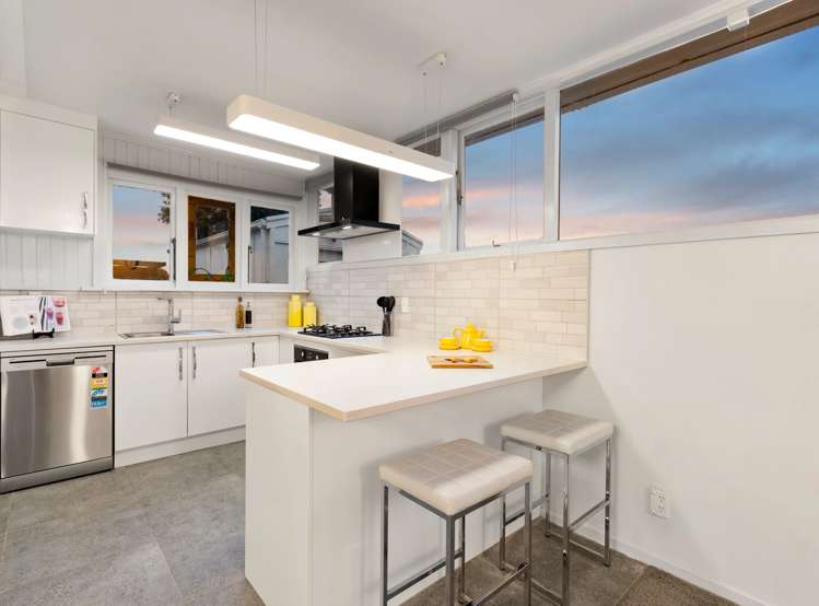 240E Great North Road Henderson_14