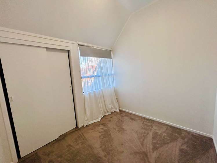 199 Abbotts Way Remuera_10