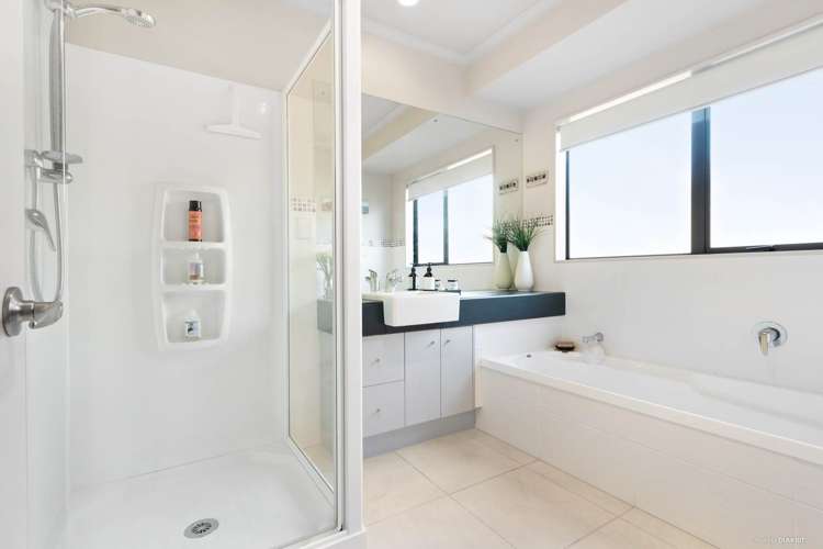 4 Bellshill Close Wattle Downs_14