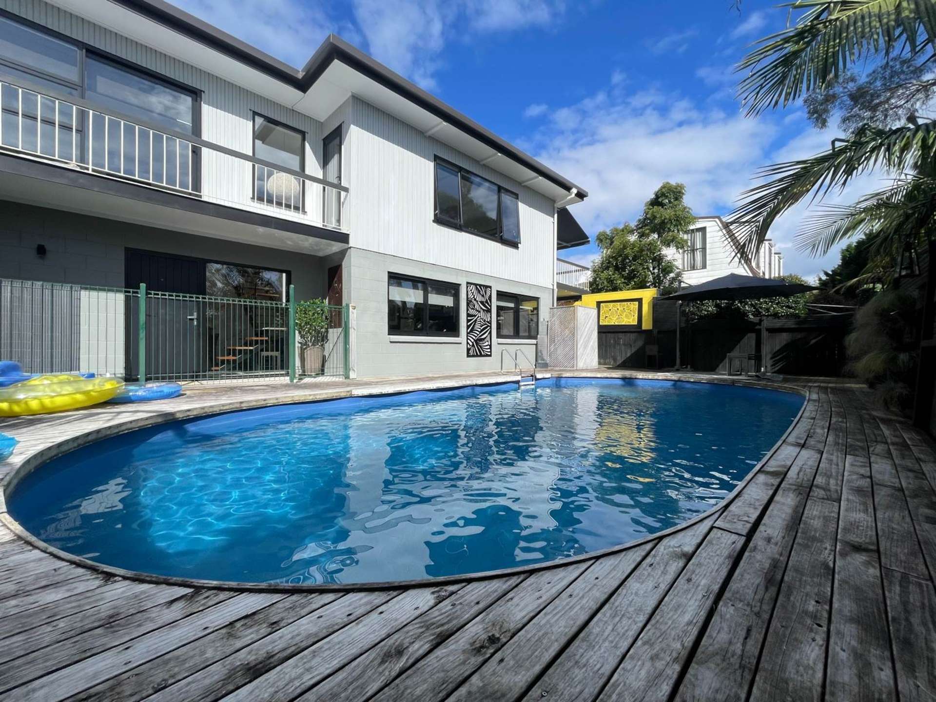 17 South Lynn Road Titirangi_0