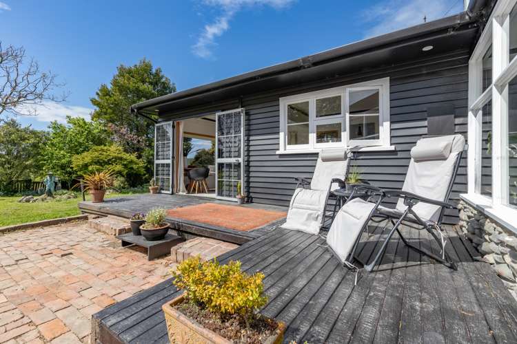 1327 Blythe Road Domett_12