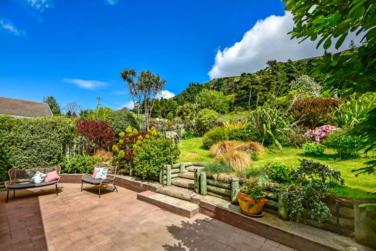 5 Avoca Valley Road Heathcote Valley_13