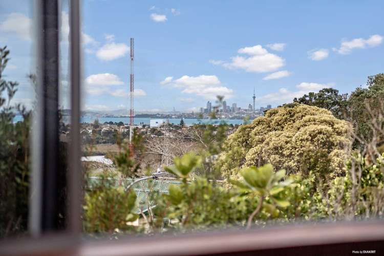 1 Lilburn Crescent Massey_5