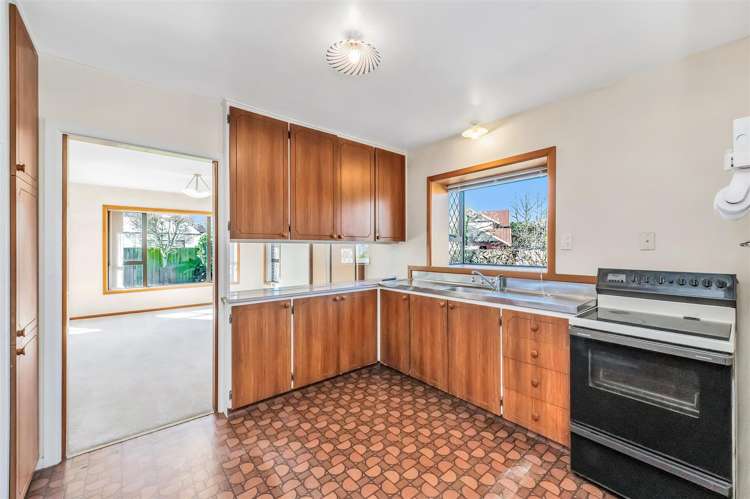 27 Lochee Road Upper Riccarton_12