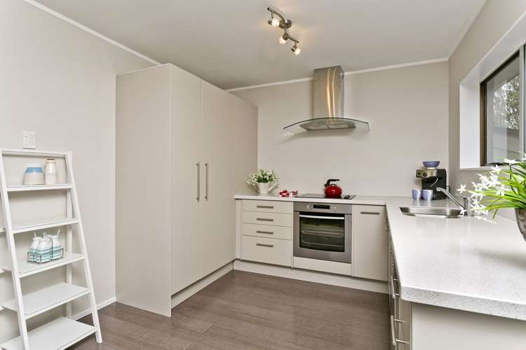 89 Sartors Ave Browns Bay_5