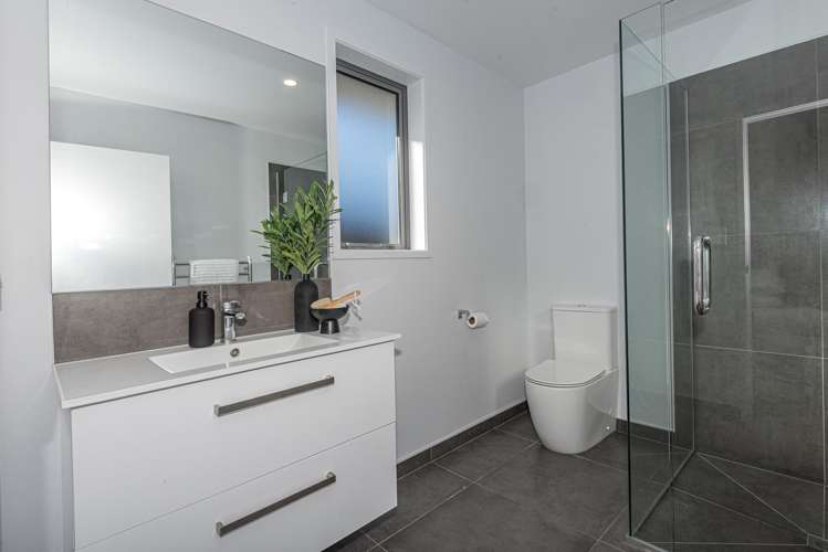 18 Maui Place Kamo_10