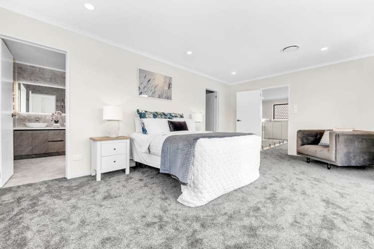 24 Ballyalton Crescent Flat Bush_13