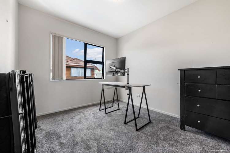 4 Sorrel Crescent Bucklands Beach_16