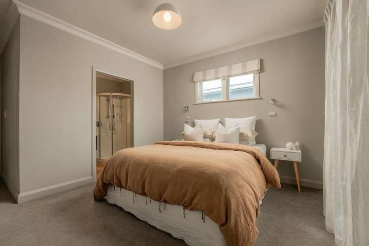 25 Te Hatepe Avenue Taupo_11