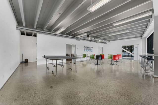 132 Hurstmere Road Takapuna_3