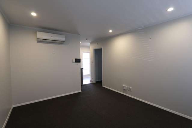 2/15 Campbell Road Royal Oak_2