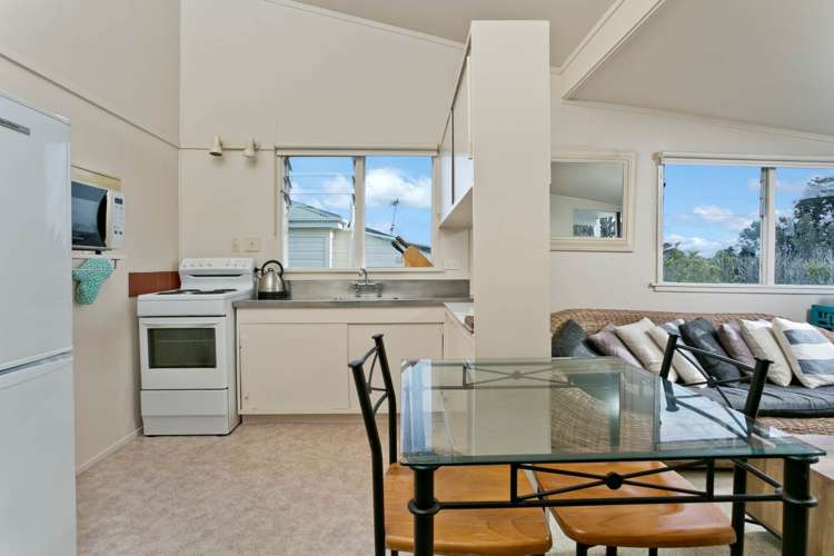 16 Kawerau Avenue Devonport_10