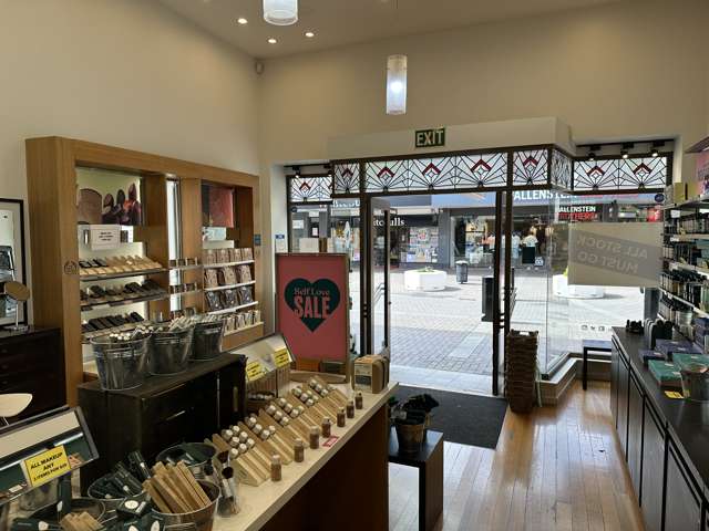 156-162 Emerson Street Napier South_2