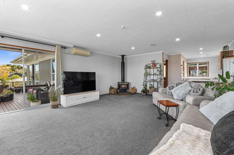 1 Hawkes Street_3