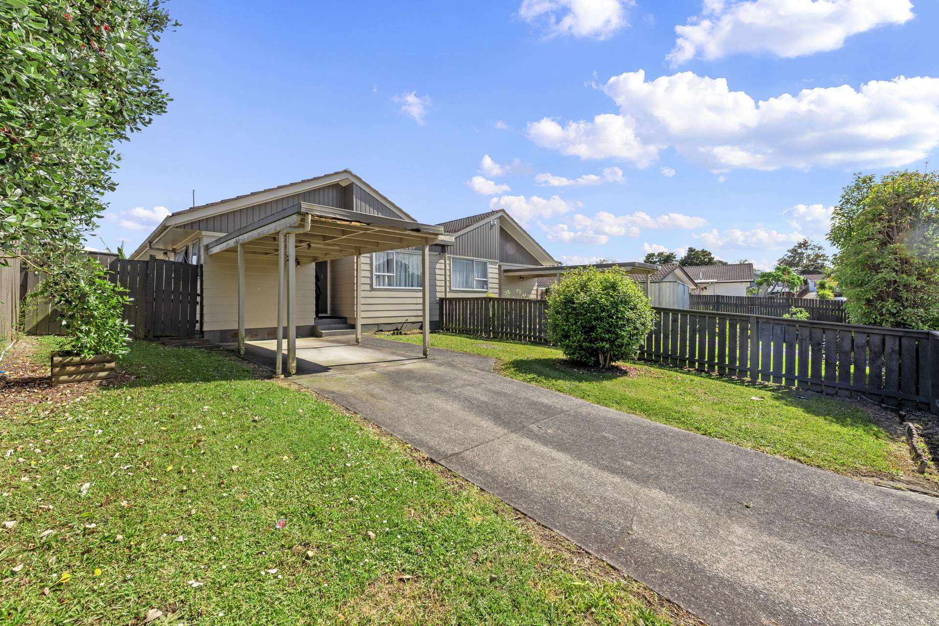 1/3 Dorendia Place Clendon Park_0