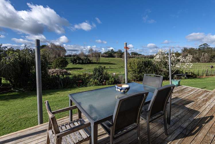32 Draffin Road Poroti_14
