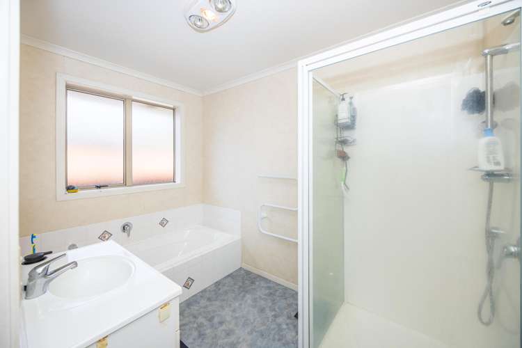 22 Mickelson Avenue Rototuna_12