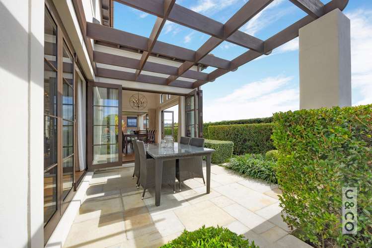 8 Tauwaka Crescent Riverhead_57