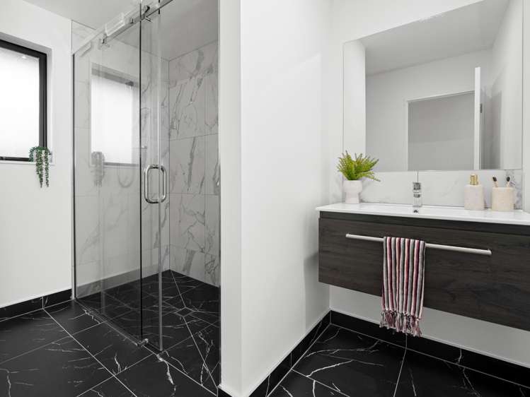 33 Jean Batten Lane Rolleston_17