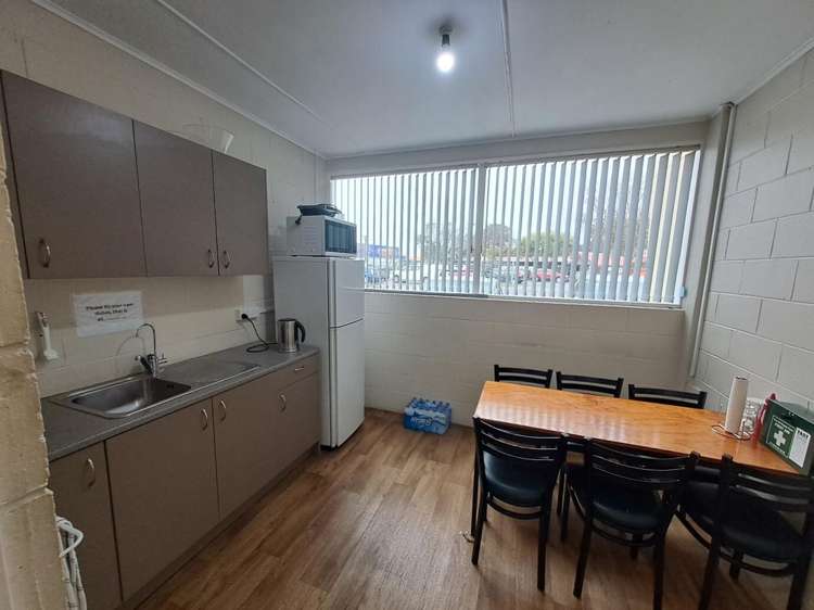 4-6 Railway Avenue Upper Hutt Central_3