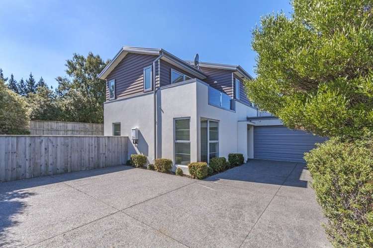 18a Falconridge Place Shirley_1