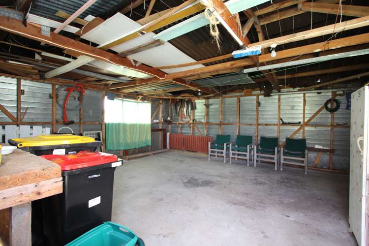 109 Charleston Avenue Whangamata_14