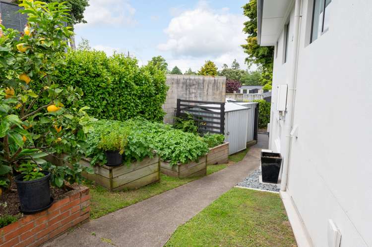 1044 River Road Queenwood_43