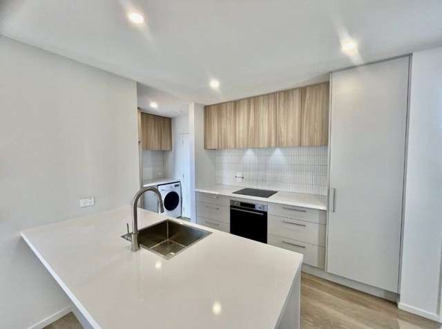 6/10 Surrey Street 1477_1