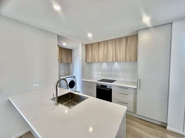 6/10 Surrey Street 1477_1