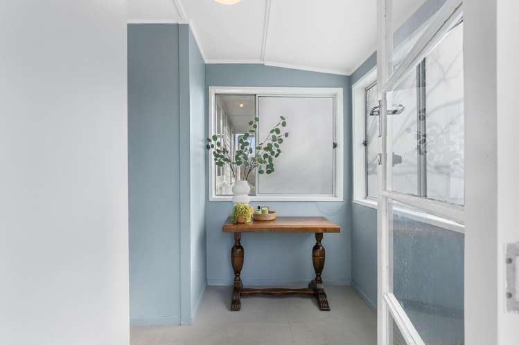 27 Kirrie Avenue Te Atatu South_4