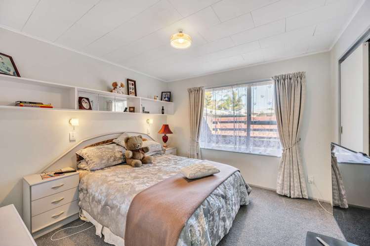 9a Laurent Place Greenmeadows_13