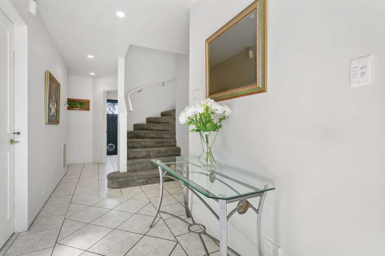 59 Hautana Street Woburn_14