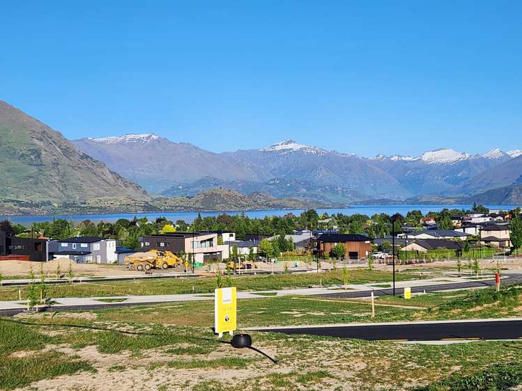 6 Tuatara Rise Wanaka_2