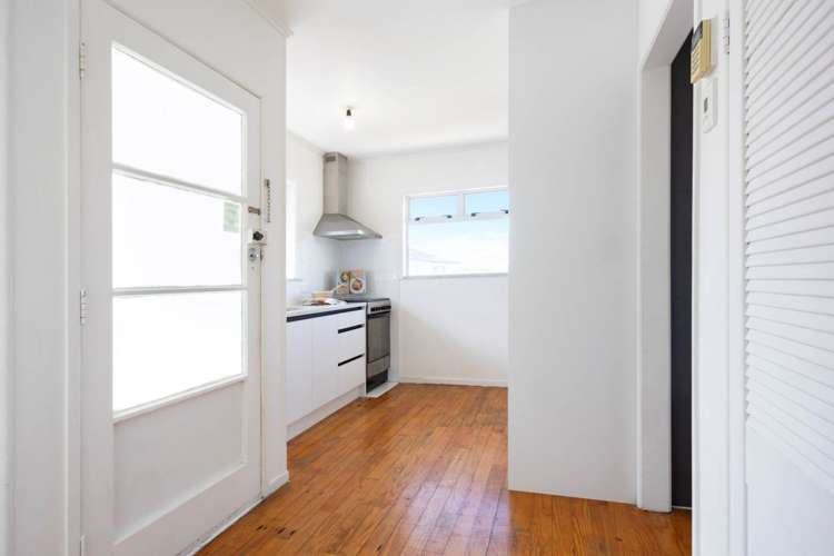 78 Divich Avenue Te Atatu South_13