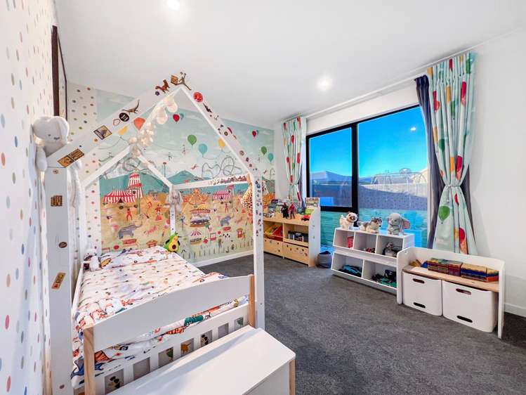 22 Verdeco Boulevard Lincoln_10