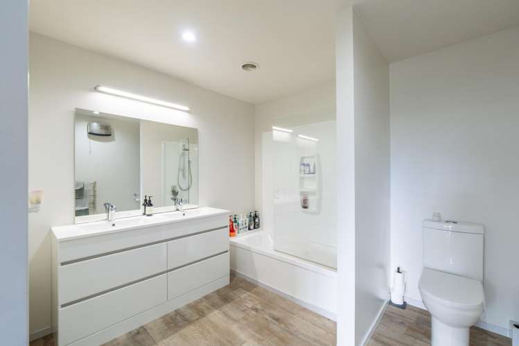 30 Kakariki Way Otatara_18