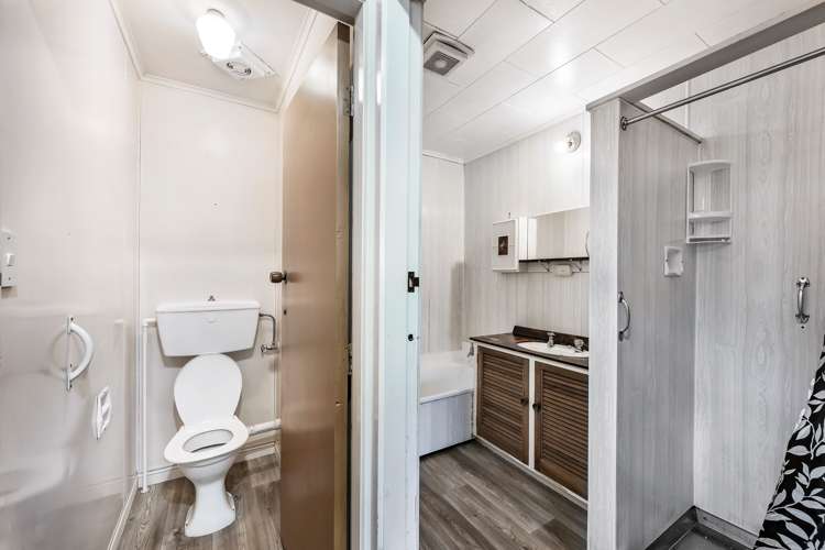 2/64 Fergusson Street Stoke_9