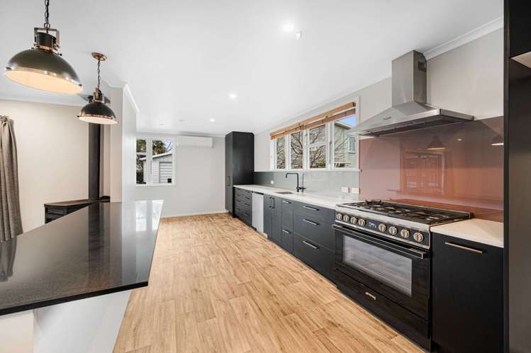 1210 Beatty Place Mayfair_7