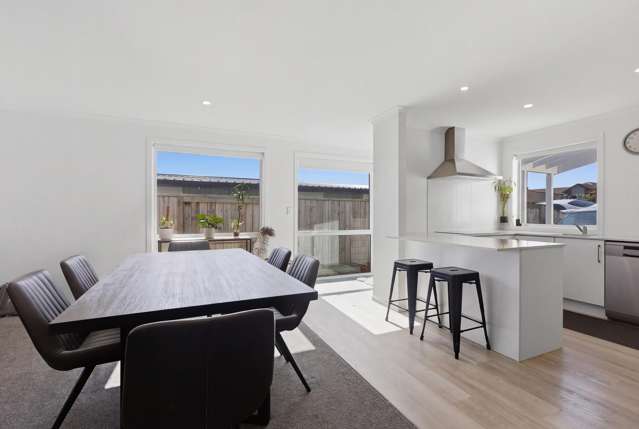 50A Puhirake Crescent Pyes Pa_1