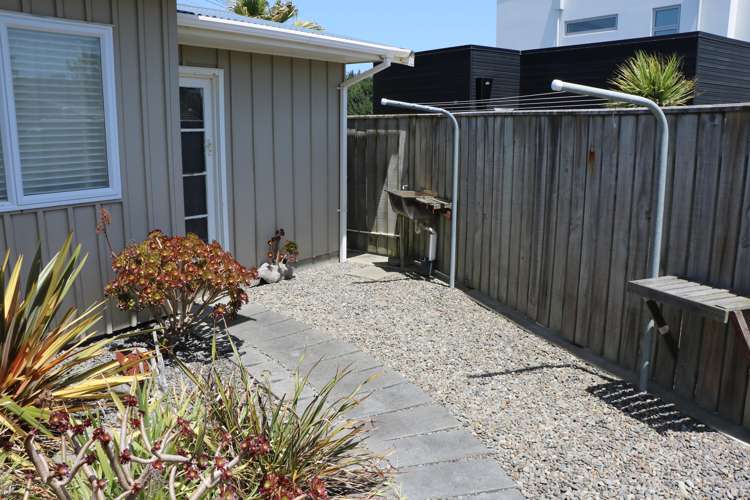 9 Barber Street Foxton Beach_6