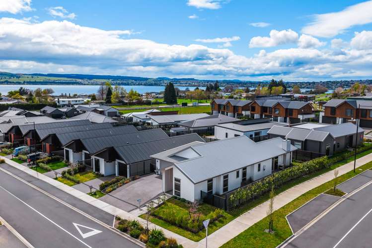 15 Tai Road Wharewaka_24