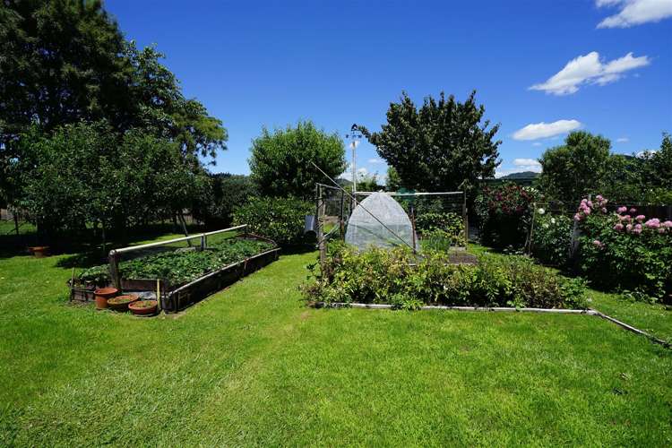 8 Button Lane Taupiri_22