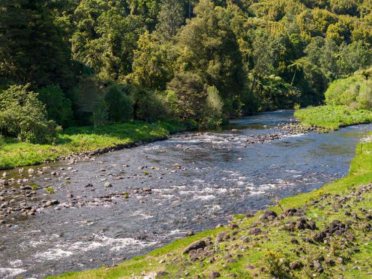 171 Franklin Road Waihi_21