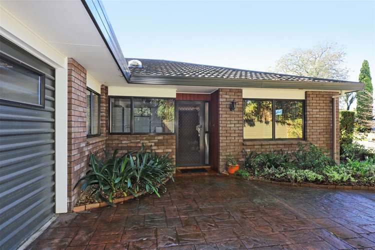 1/703 Charles Street Raureka_13