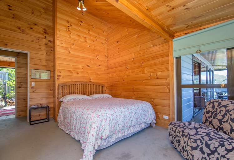 9 Tirohanga Terrace Akaroa_7