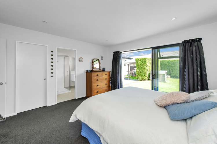 1 Leonie Lane West Melton_8